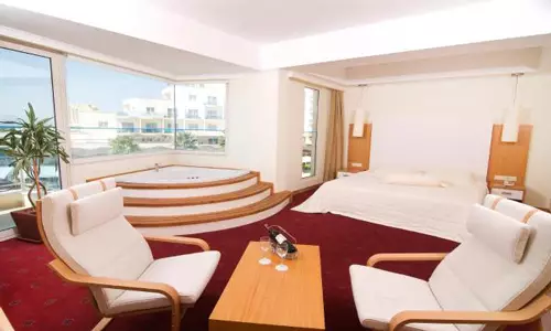 هتل سی لایت ریزورت کوش آداسی